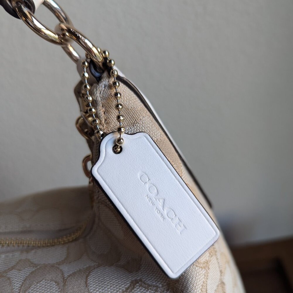 Coach Signature Outline CELESTE Hobo Shoulder Bag - Picture 4 of 10